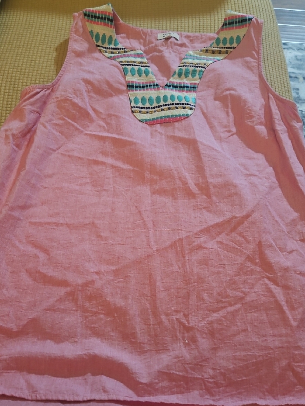 Crown & Ivy Sleeveless Pink Embroidered V-Neck Women's Top, Size Medium, NWOT